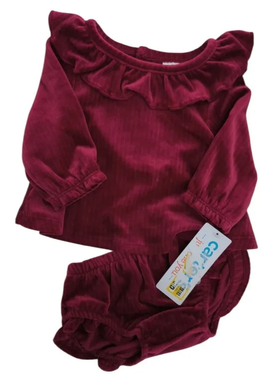 Conjunto rojo terciopelo recién nacida