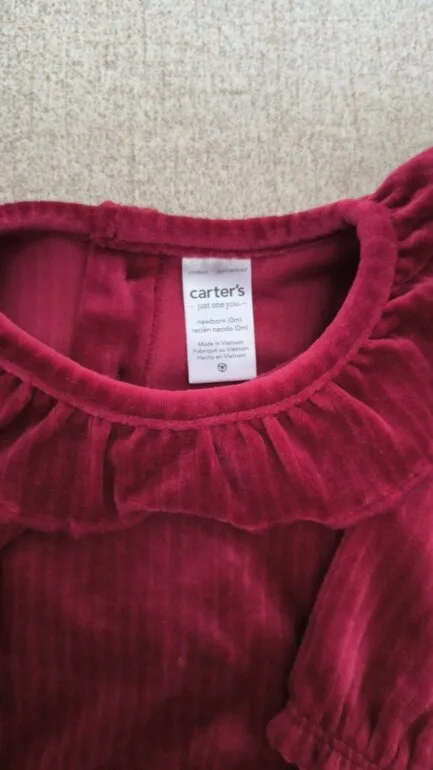 Conjunto rojo terciopelo recién nacida — foto 2