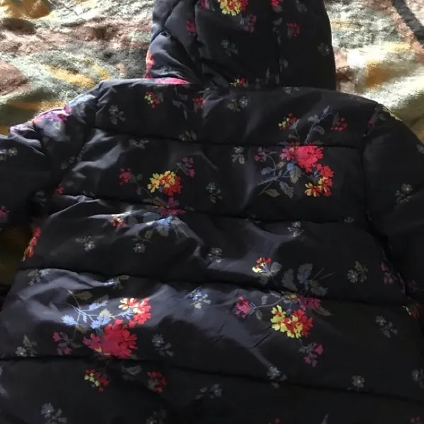 Chamarra estampado de flores