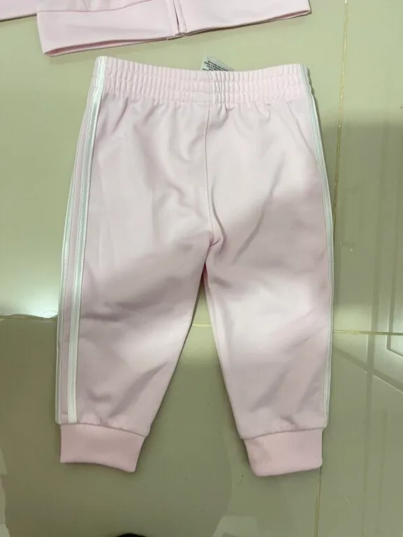 Conjunto deportivo — foto 7