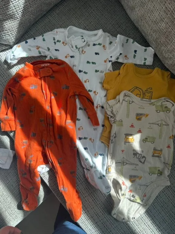 Lotecito de ropa de bebé de 3m carters — foto 2