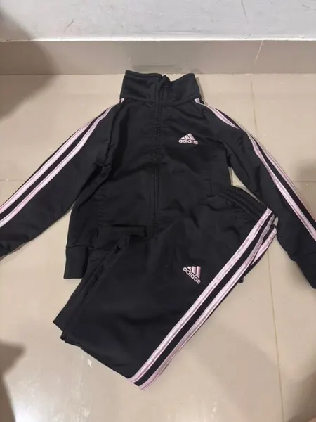 Pants Adidas talla 3