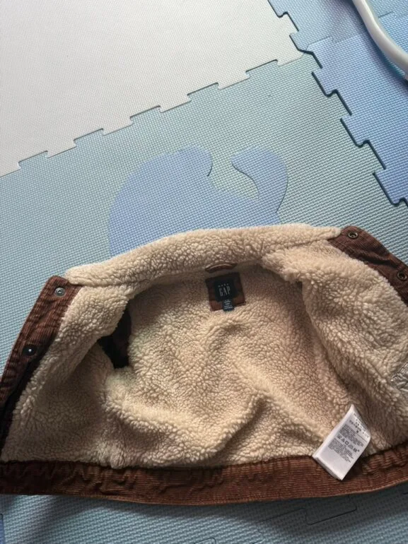 Chamarra baby gap — foto 3
