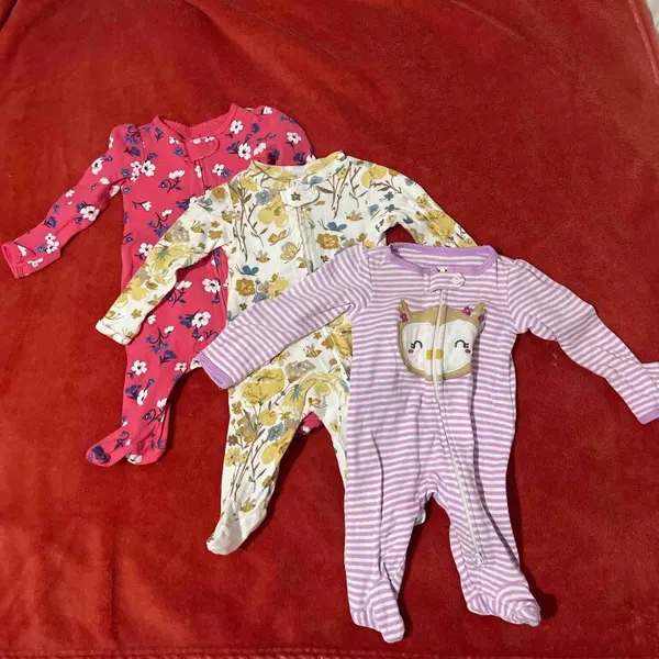 Ropa de bebé niña