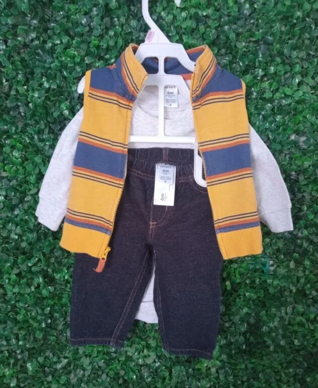 Conjunto body pantalón y chaleco Carters — foto 6