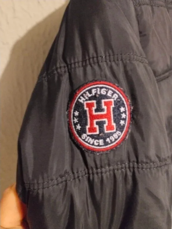 Chamarrita Tommy Hilfiger impecable — foto 2