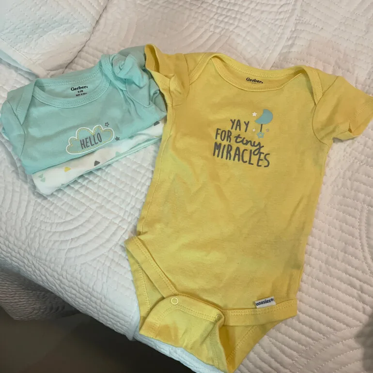 Lote de ropa de bebé — foto 8