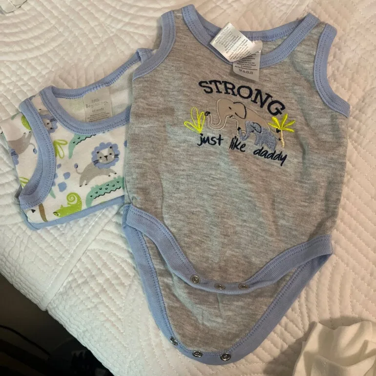 Lote de ropa de bebé — foto 4