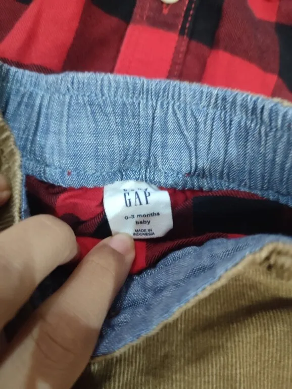Conjunto camisa y pantalón Gap — foto 9