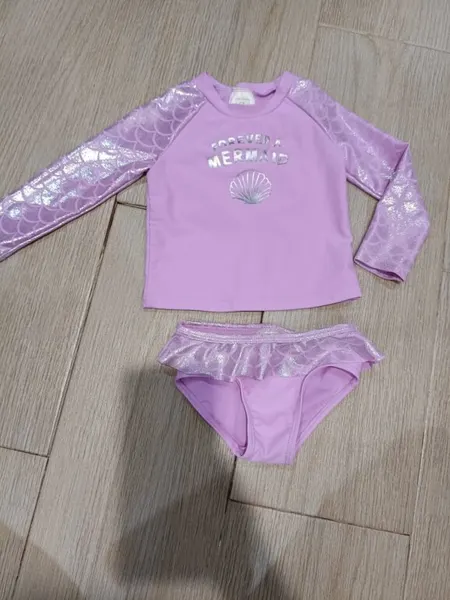 Traje de baño bebe Oshkosh