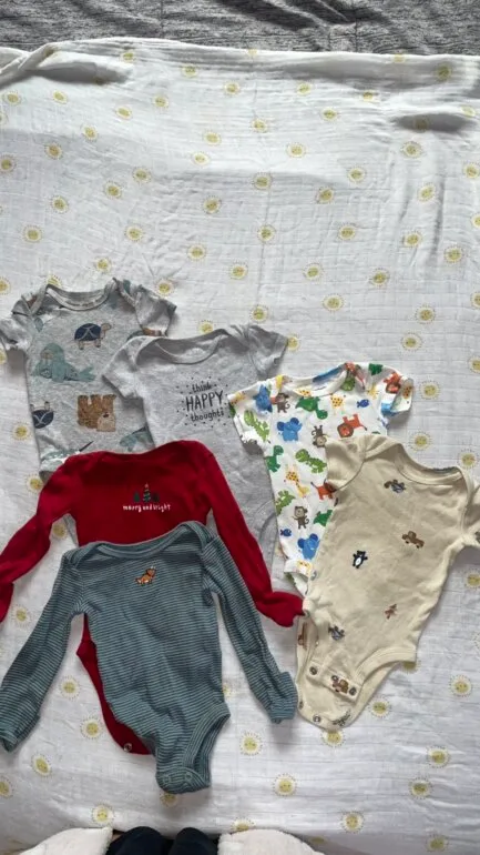 Lote de mamelucos y pañaleros — foto 3