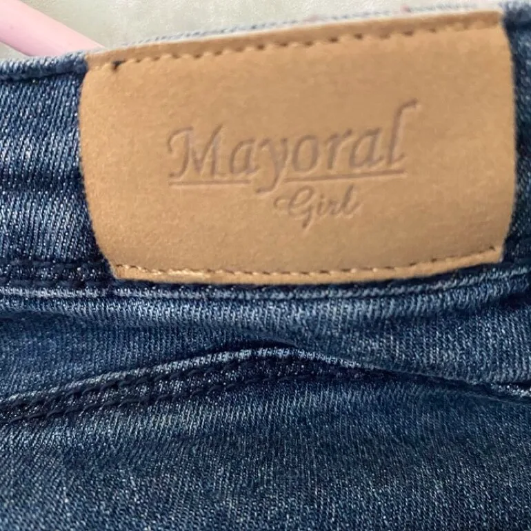 Pantalón de mezclilla Mayoral — foto 3