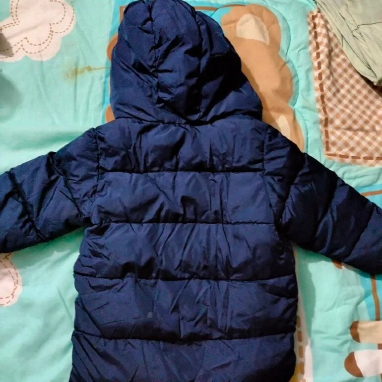 Chamarra BabyGap talla 4 — foto 2