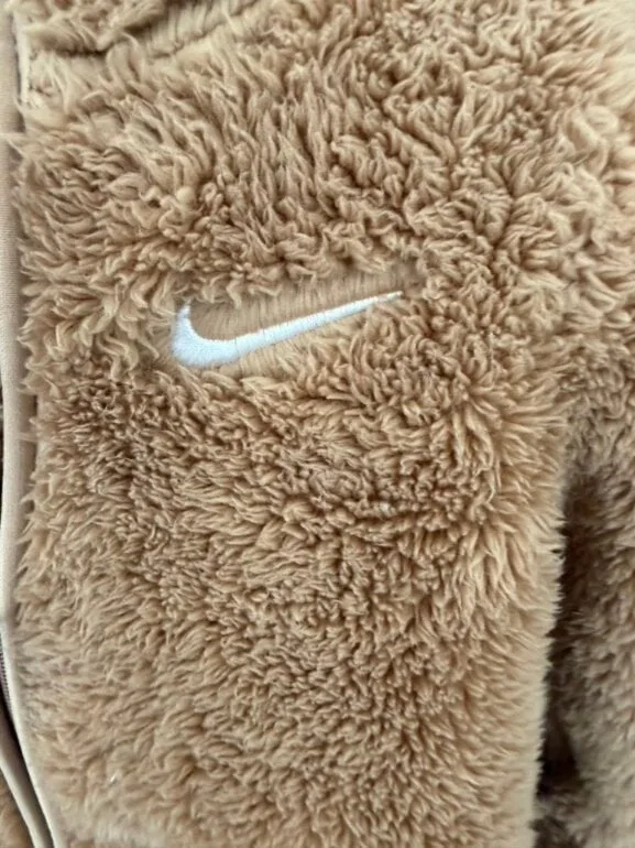 Mameluco polar nike — foto 2