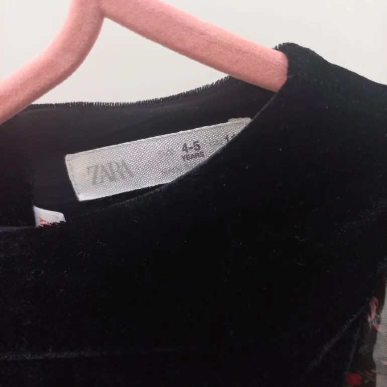 Vestido Zara Talla 4-5 — foto 4