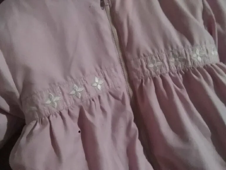 Hermoso mameluco rosa, afelpado. — foto 3