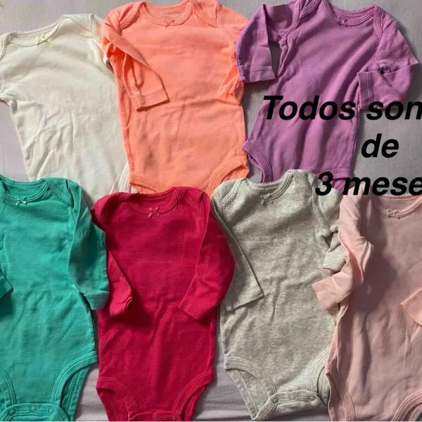 Pañaleros de niña bebé