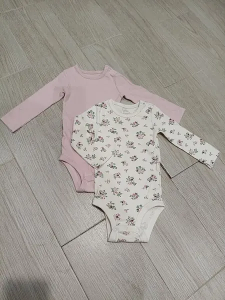 Pañaleros 🩷🌸🌷 bebe niña Carter's