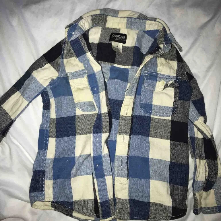 3 Camisas Para Niño Marca Oshkosh 4Años — foto 4