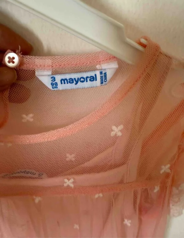 Vestido Mayoral bordado color melón — foto 3