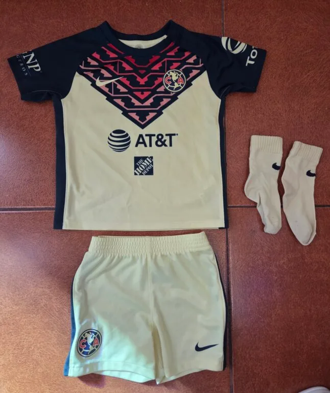 Conjunto deporivo nike, original America — foto 2