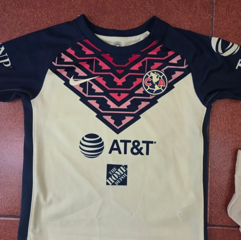 Conjunto deporivo nike, original America — foto 4