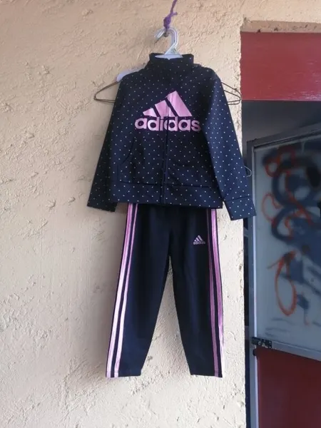 Conjunto Adidas