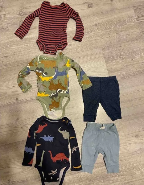Pañaleros y pantalón NB