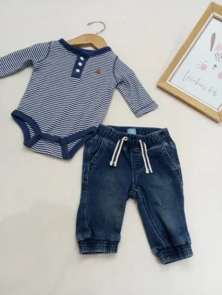 Conjunto baby gap