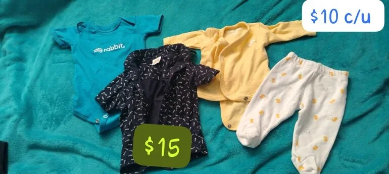Ropa de bebé — foto 4