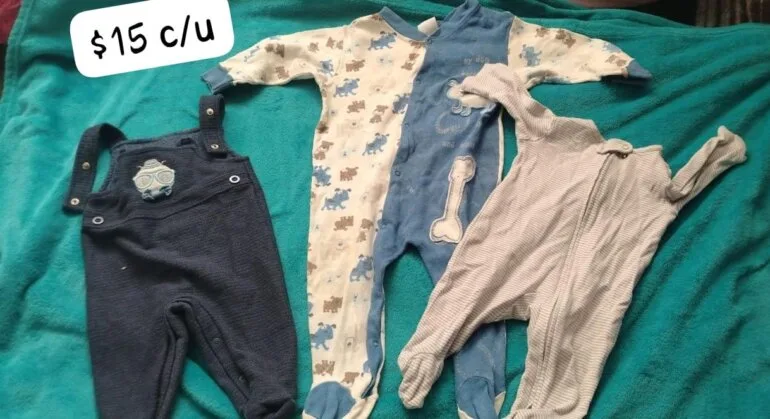 Ropa de bebé — foto 2
