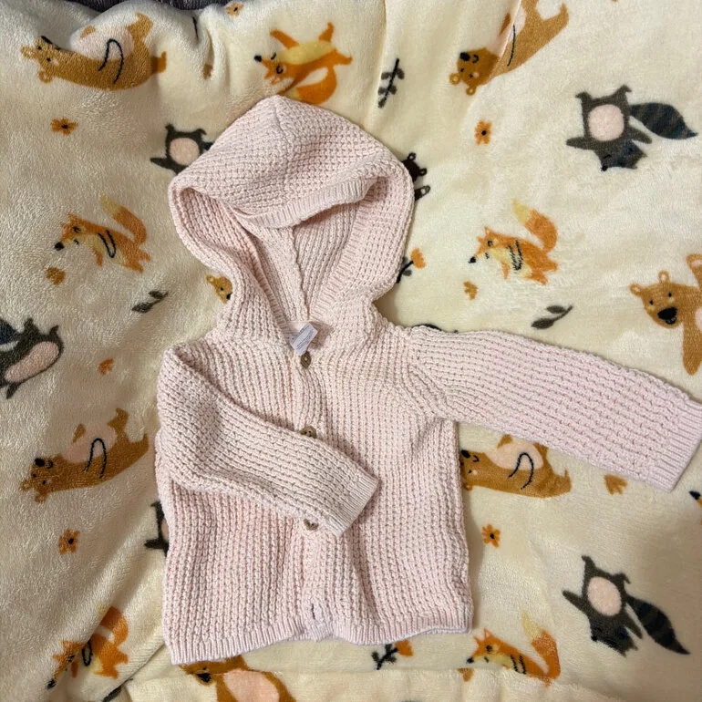Suéteres marca carters — foto 4