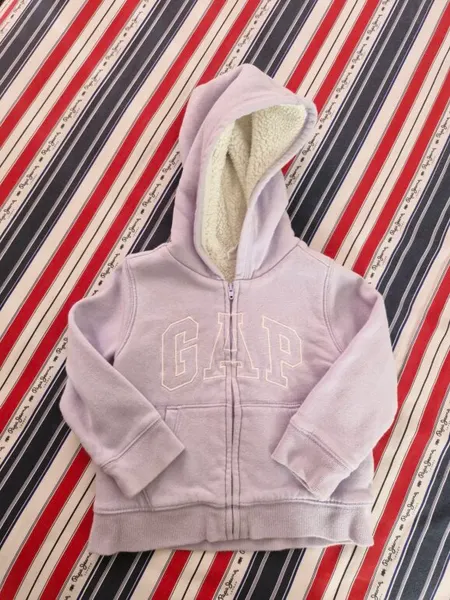 Sueter baby gap