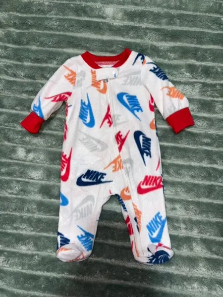 Mameluco Nike