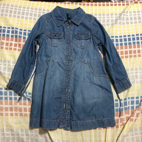Vestido de mezclilla Benetton para niña