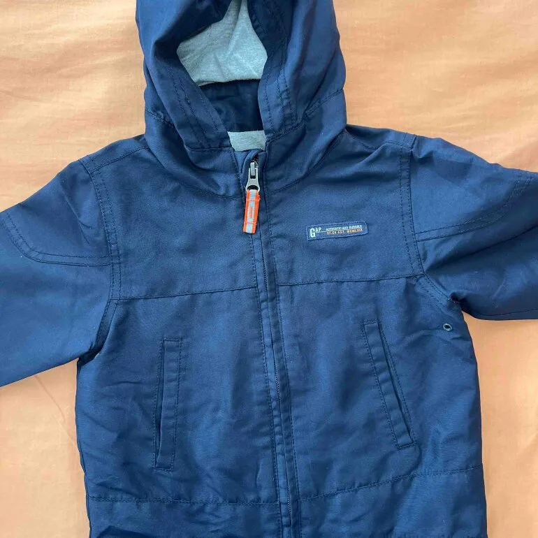 Chamarra Niño Baby Gap 2 años — foto 4