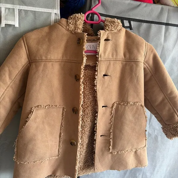 Abrigo Zara