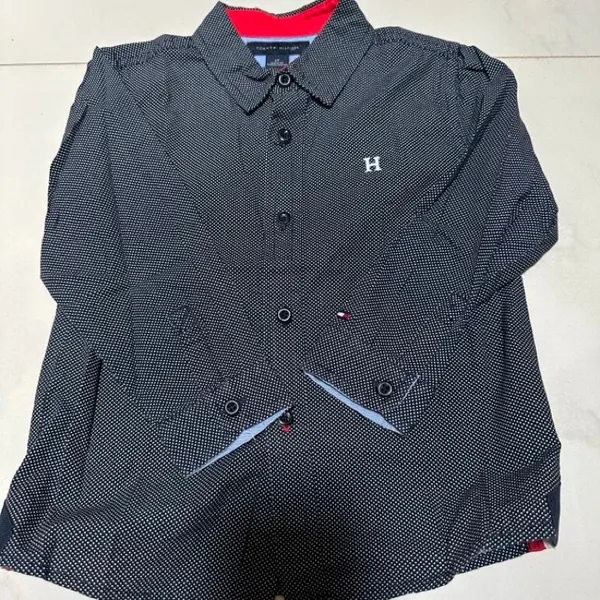 Paquete Camisa Tommy y 2 polos Lacoste