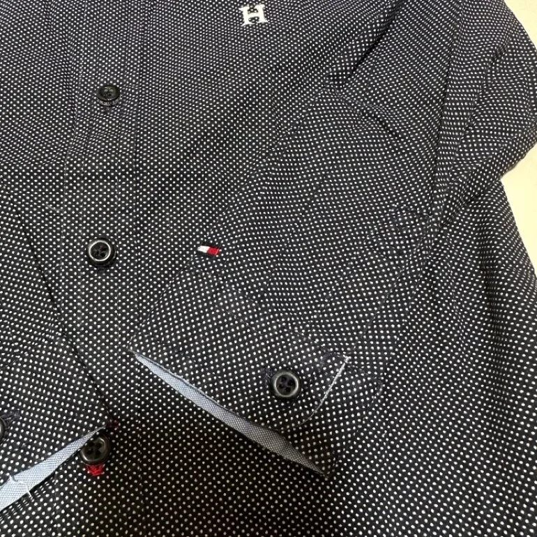Paquete Camisa Tommy y 2 polos Lacoste — foto 3