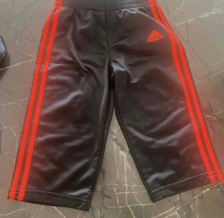 Conjunto deportivo Adidas 18 meses — foto 5