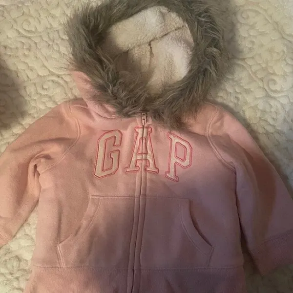 Sudadera GAP