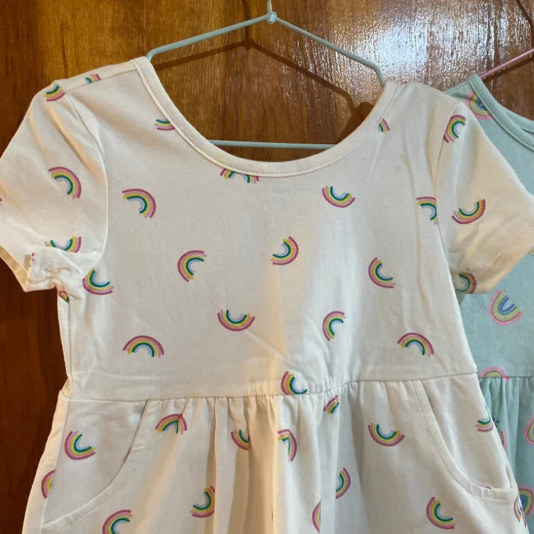 Set de vesridos arcoiris — foto 3