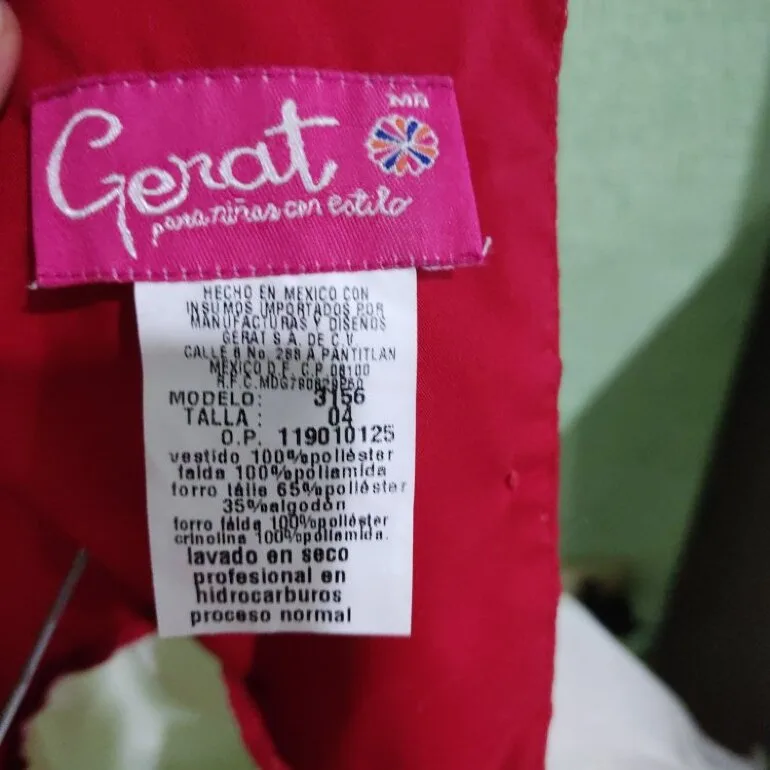 Hermoso vestido para niña — foto 3