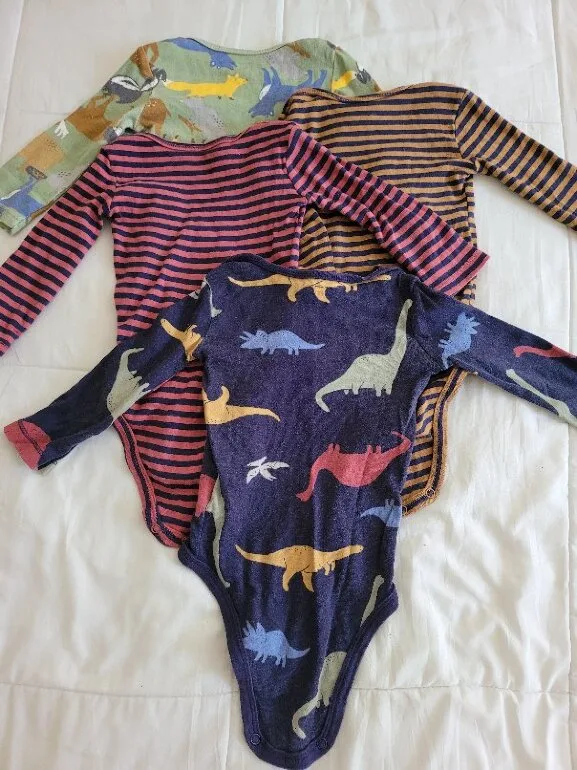 Paquete 4 Pañaleros Carters — foto 8