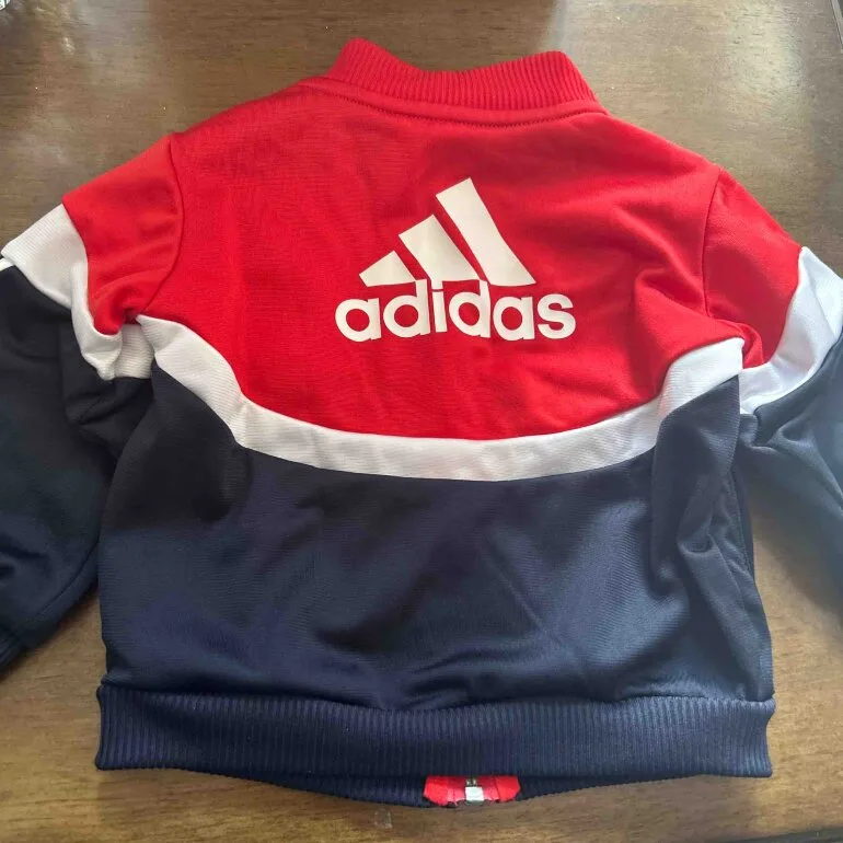 Conjunto deportivo Adidas — foto 2