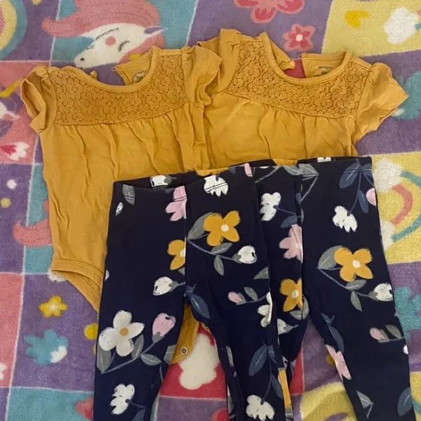 Conjunto pantalon y pañalero gemelas