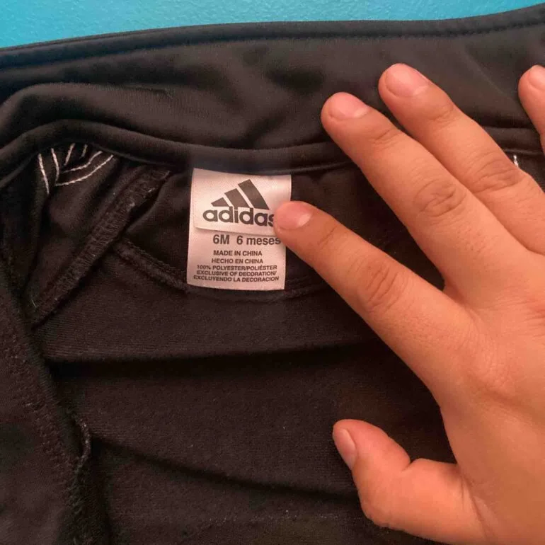 Conjunto Adidas Original 6 meses hermoso — foto 5