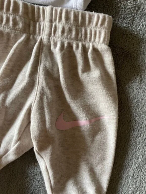 Conjunto Nike recién nacido — foto 3