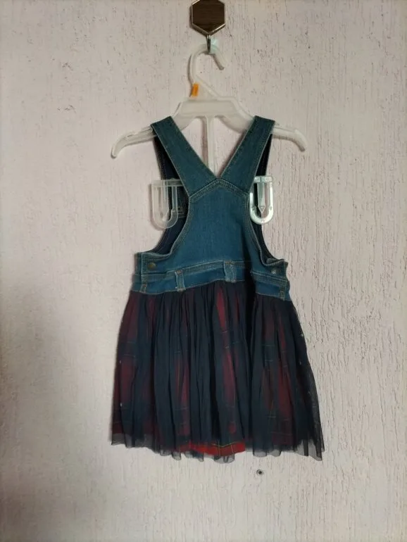Ropa diversa niña. — foto 2