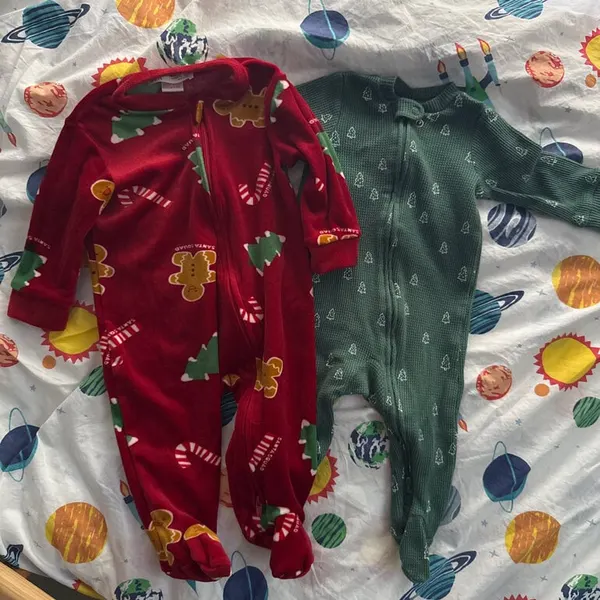 2 Mamelucos Pijama Navideño bebé 6m